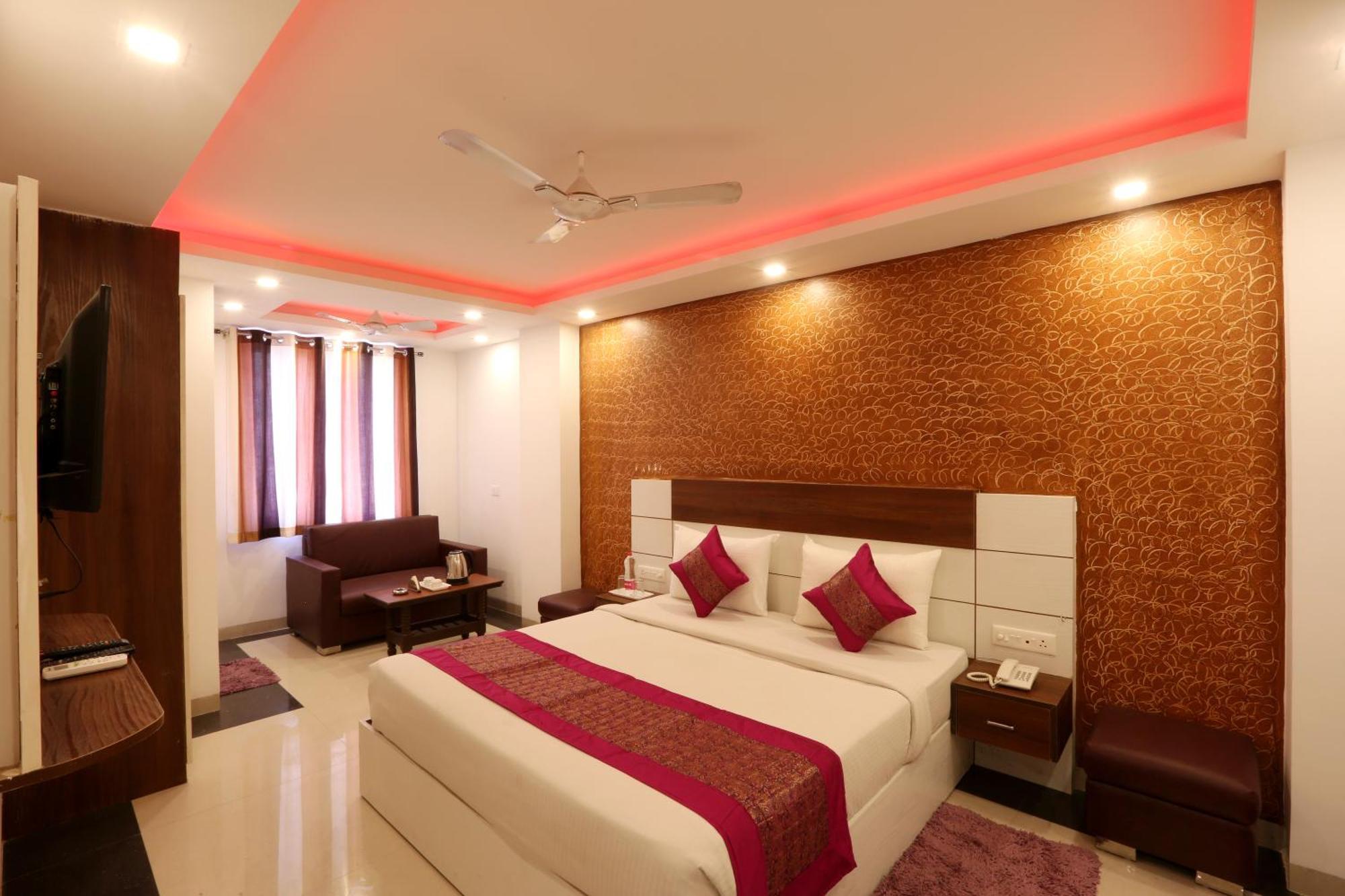 Hotel Ark Wood At Airport New Delhi Extérieur photo