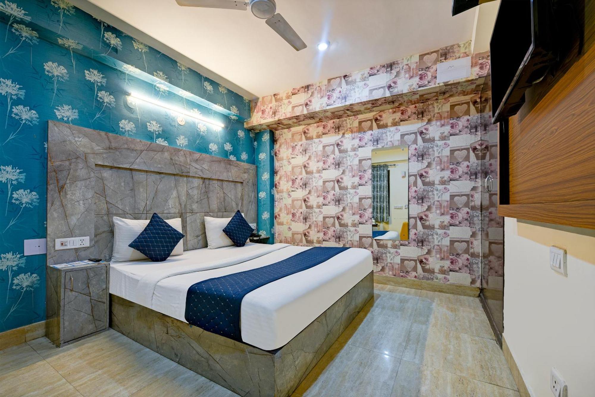 Hotel Ark Wood At Airport New Delhi Extérieur photo