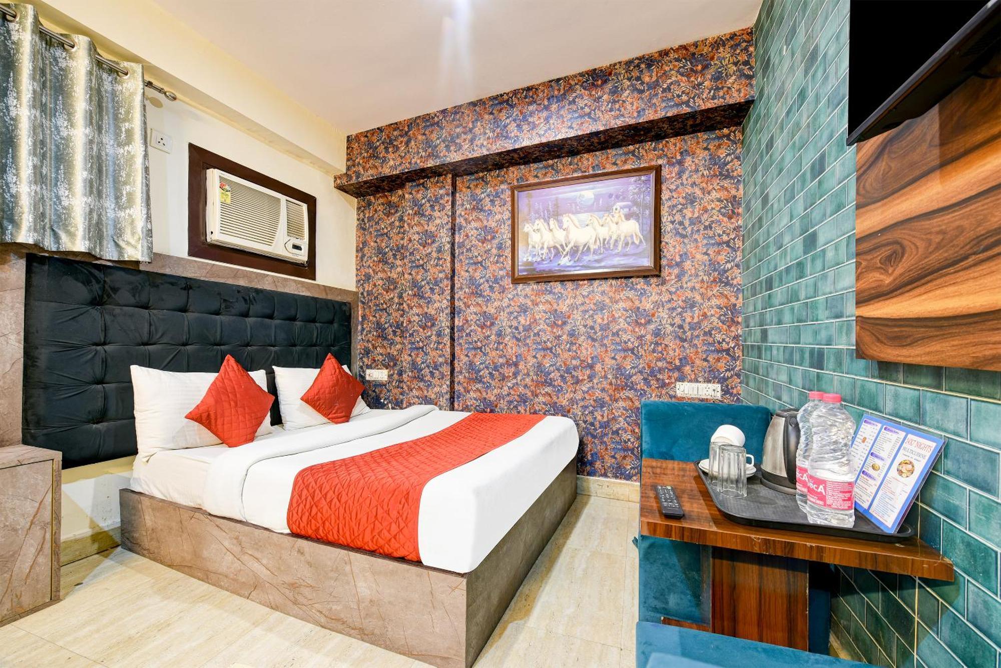 Hotel Ark Wood At Airport New Delhi Extérieur photo