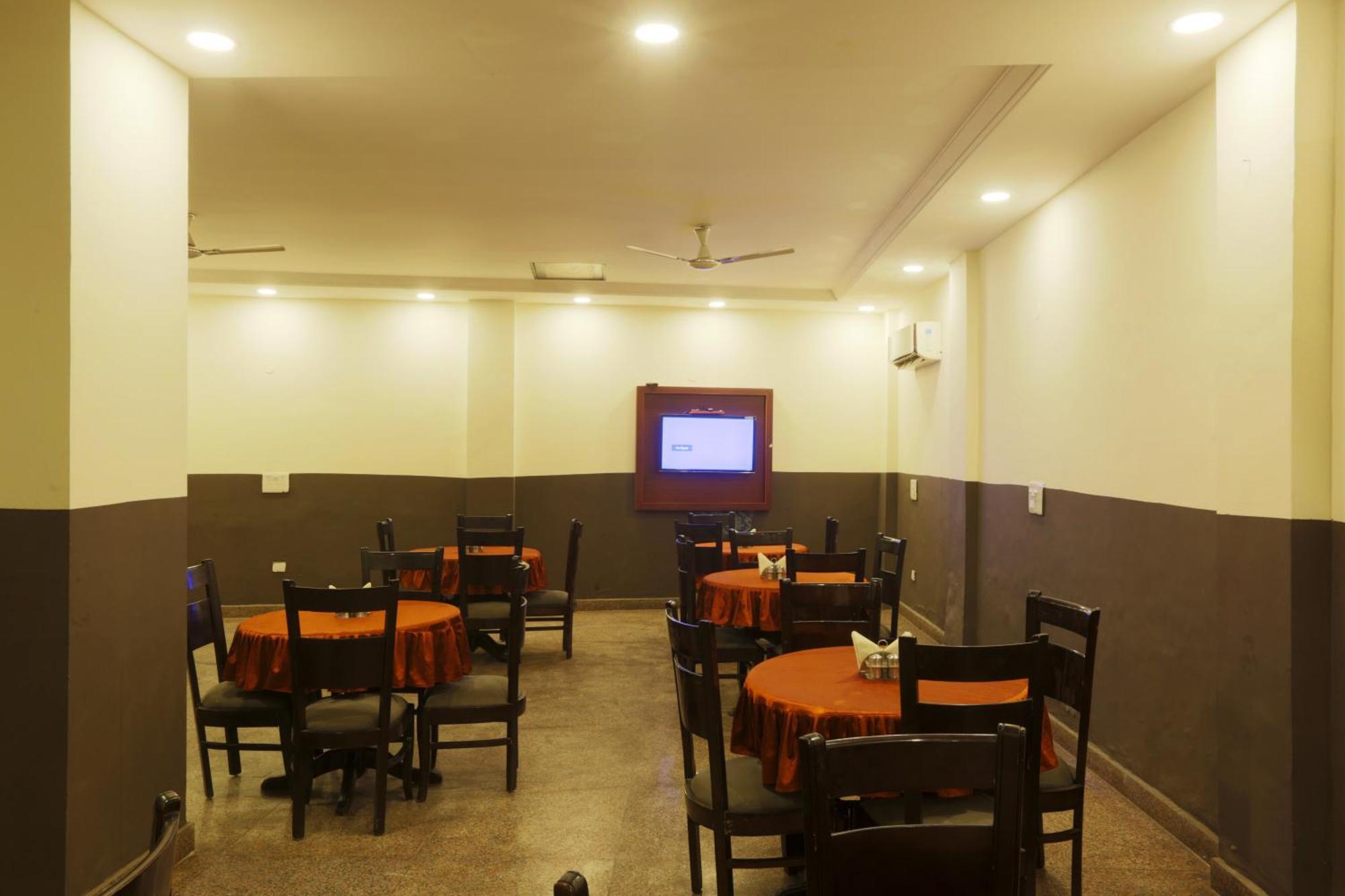 Hotel Ark Wood At Airport New Delhi Extérieur photo