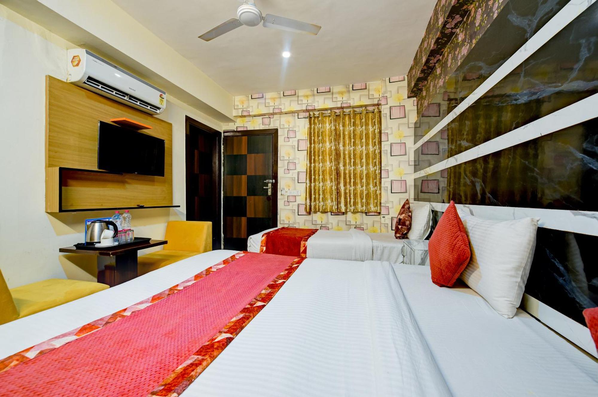 Hotel Ark Wood At Airport New Delhi Extérieur photo